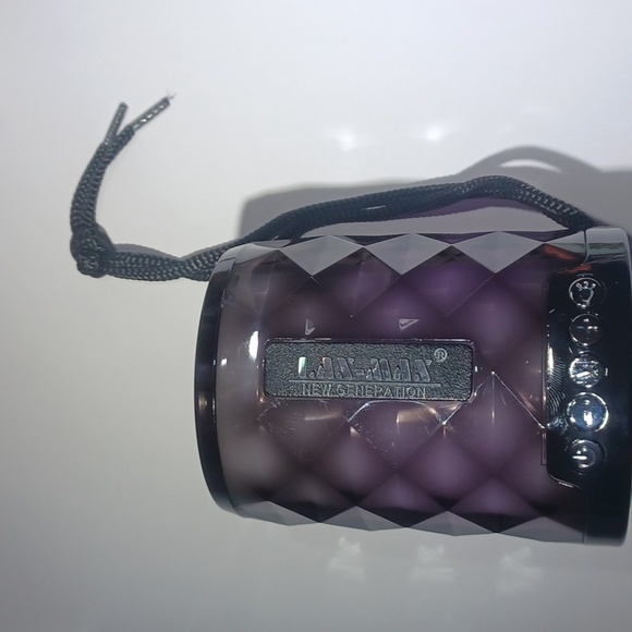 Lax-Max Bluetooth Speaker NWT - Picture 10 of 14
